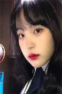 成为娱乐圈影后，未婚夫拉着女练习生当场退婚异常火爆