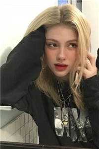 刚穿越，就奖励我葵花宝典？全本小说阅读