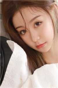 离婚后，我被小鲜肉们围满了全章节