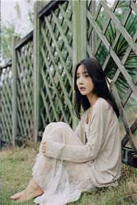 刚穿越，就奖励我葵花宝典？全本小说