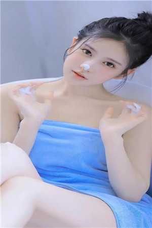 优质全文离婚后，我被小鲜肉们围满了
