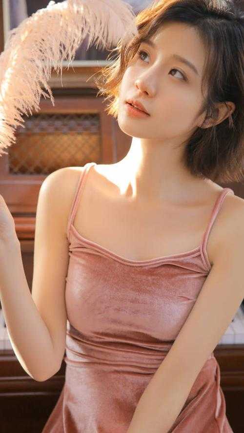长篇小说离婚后，我被小鲜肉们围满了