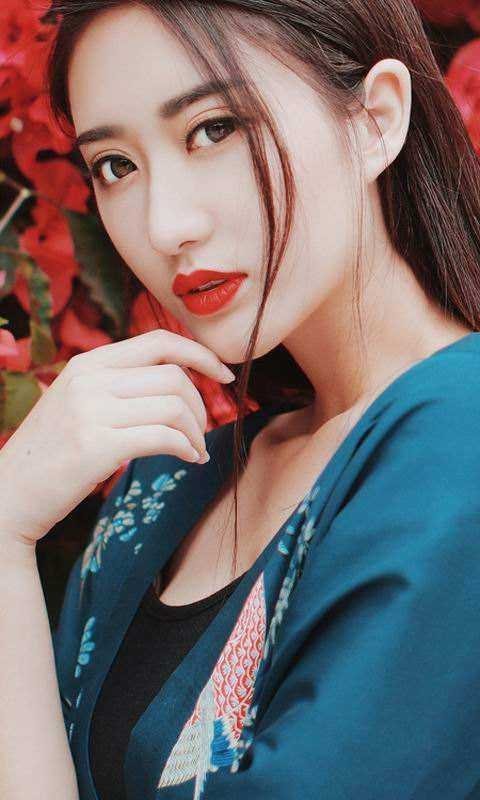 冲喜姨娘惨死后，搬空侯府去逃荒精彩