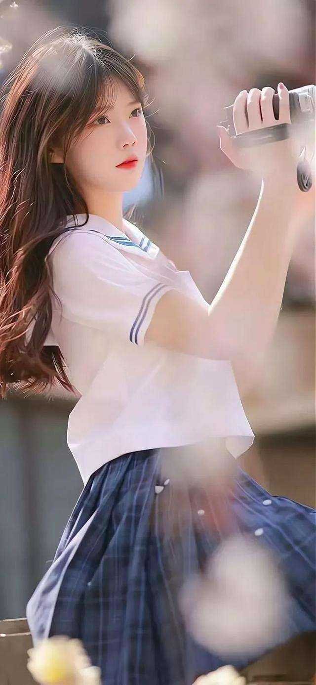 黑道大佬的金丝雀小说