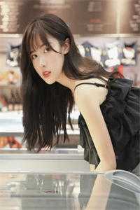 月色千山共雪吟免费阅读