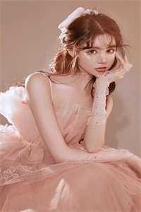 绿茶实习生网暴我，我把手术刀递给她：你行你上无删减