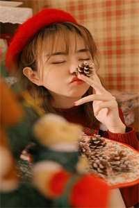 被卖三亿后，禁欲大佬求着我爱他火爆小说