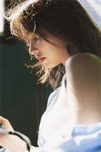 爱妃不擅争斗，朕只好专宠番外