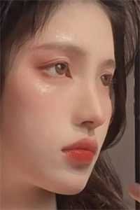 重生后，我笑看女友和小青梅去参加旗袍展大结局