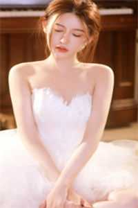 让你当助理，没让你拐带美艳雇主免费