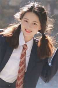 江南日暖夜微雨必读文