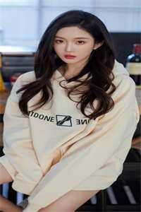 看见弹幕后，我送狗皇帝和白月光归西元辰轩容希月大结局