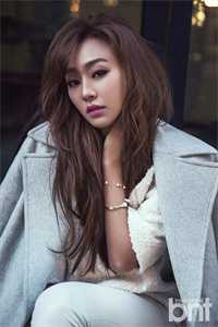 圣诞被离婚，跨年当富婆全集